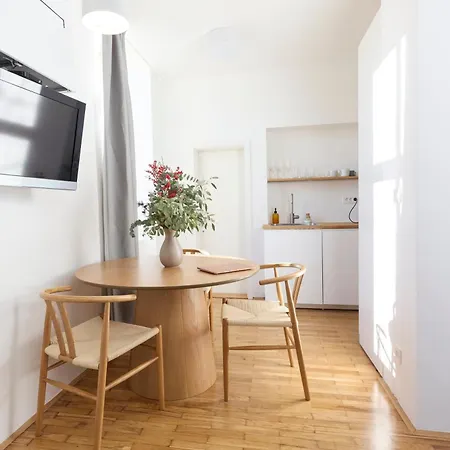 Ella'S River Apartment Ljubljana Extérieur photo